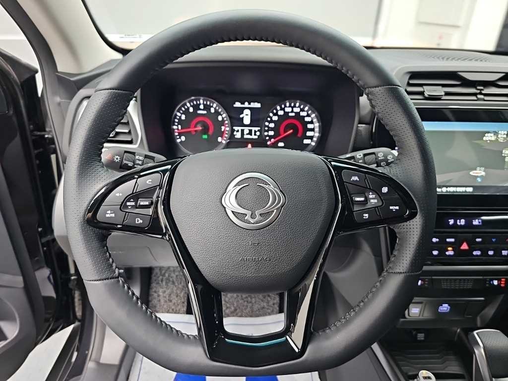 KG모빌리티(쌍용) 티볼리 더 뉴 티볼리 2WD 가솔린 1.6 V3 이미지 9
