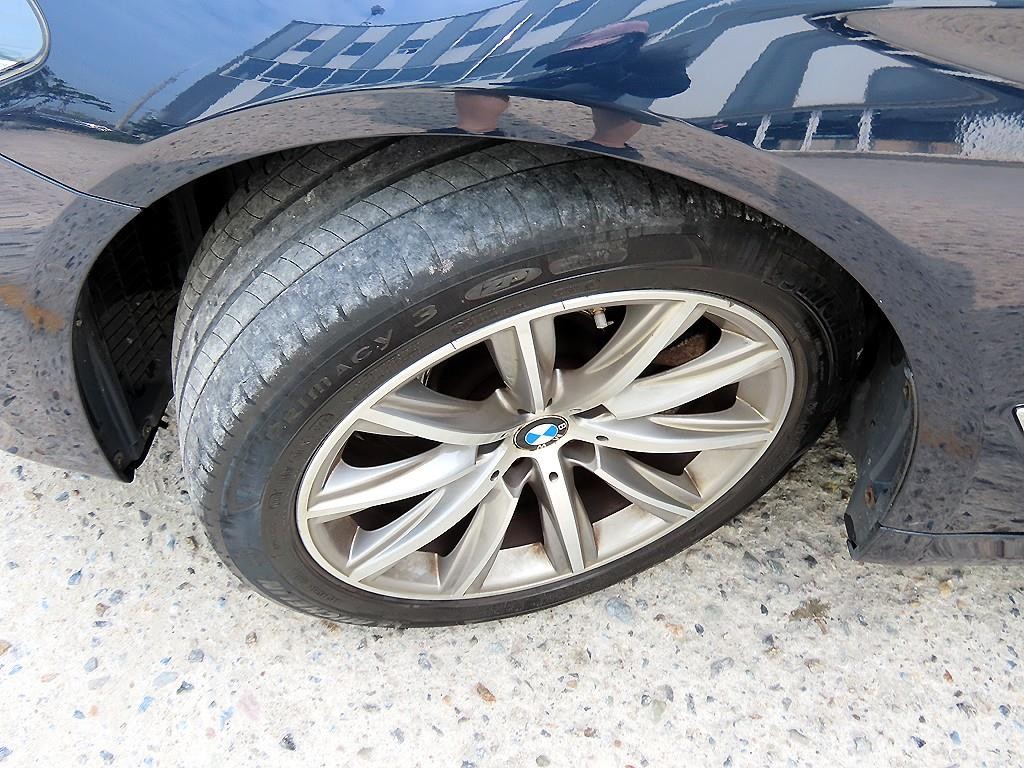 BMW 5시리즈 5시리즈 (G30) 520i 럭셔리 이미지 20
