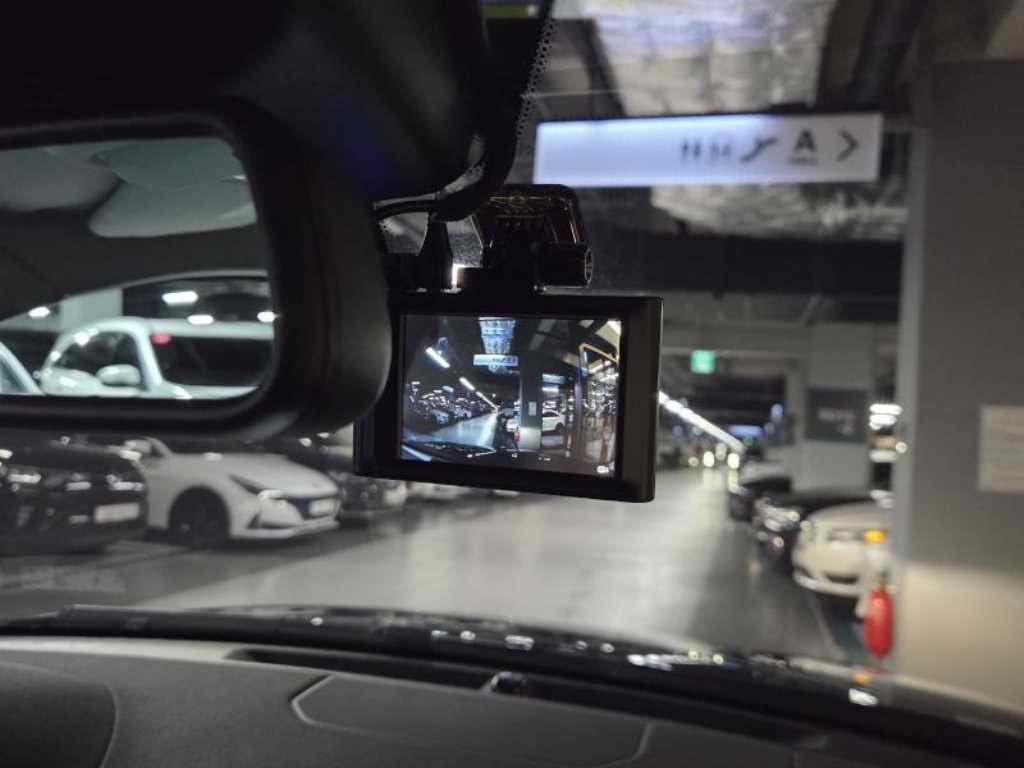 랜드로버 레인지로버 이보크 2.0 TD4 SE 이미지 18