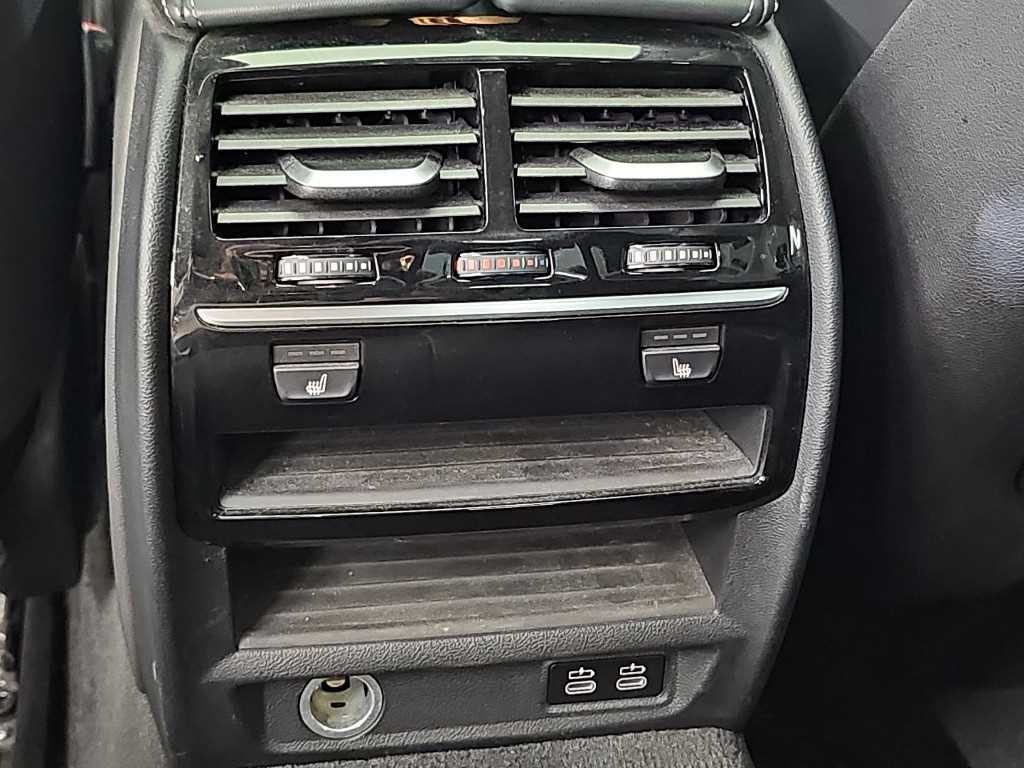 BMW 5시리즈 5시리즈 (G30) 520d M 스포츠 플러스 이미지 13