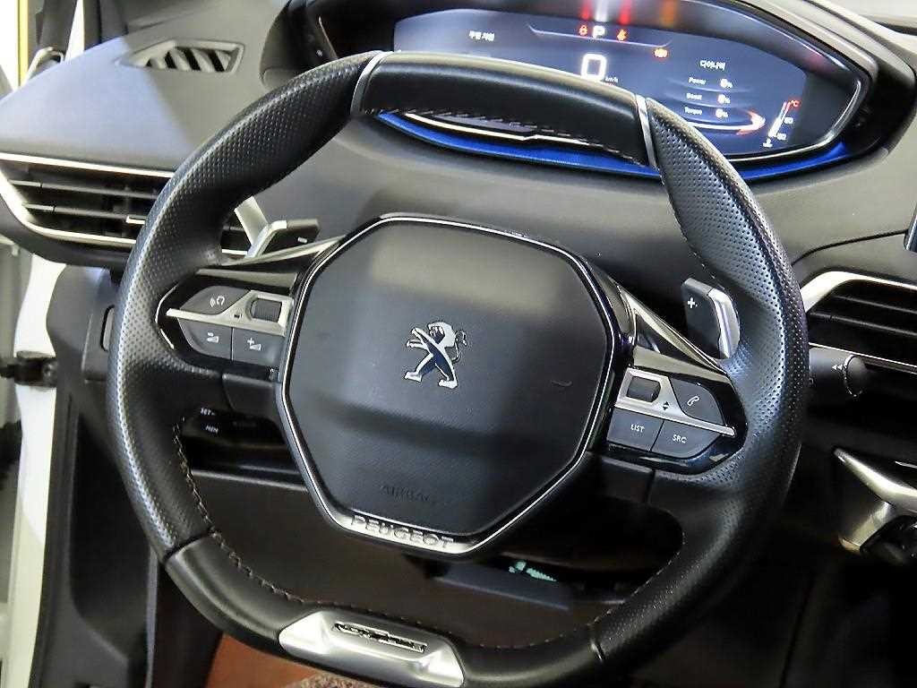 푸조 5008 5008 2세대 1.5 BlueHDi GT Line 이미지 8