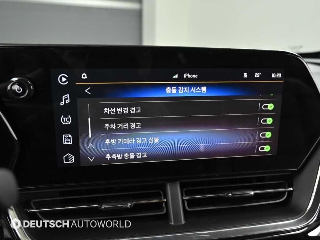 쉐보레 트랙스 트랙스 크로스오버 1.2 터보  RS 이미지 17
