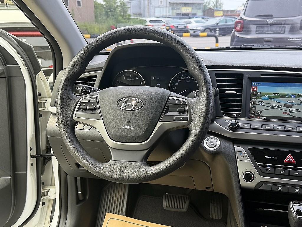 현대 아반떼 아반떼 AD 1.6 GDI 밸류 플러스 이미지 8