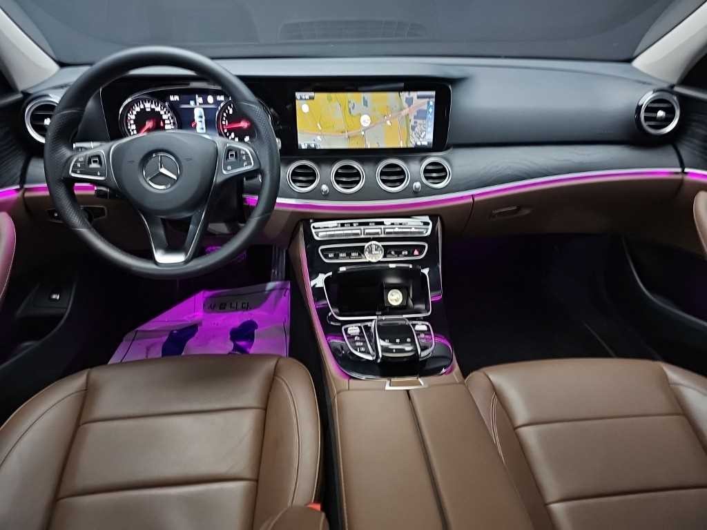 벤츠 E 클래스 E-클래스 W213 E220d 익스클루시브 이미지 7