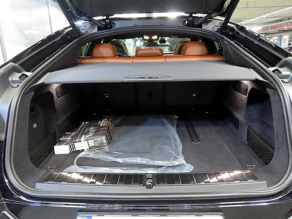 BMW X6 X6 (G06) xDrive M60i 이미지 16