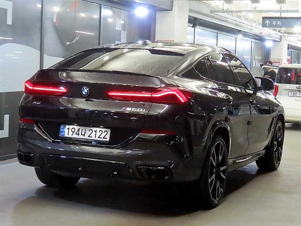 BMW X6 X6 (G06) xDrive M60i 이미지 4