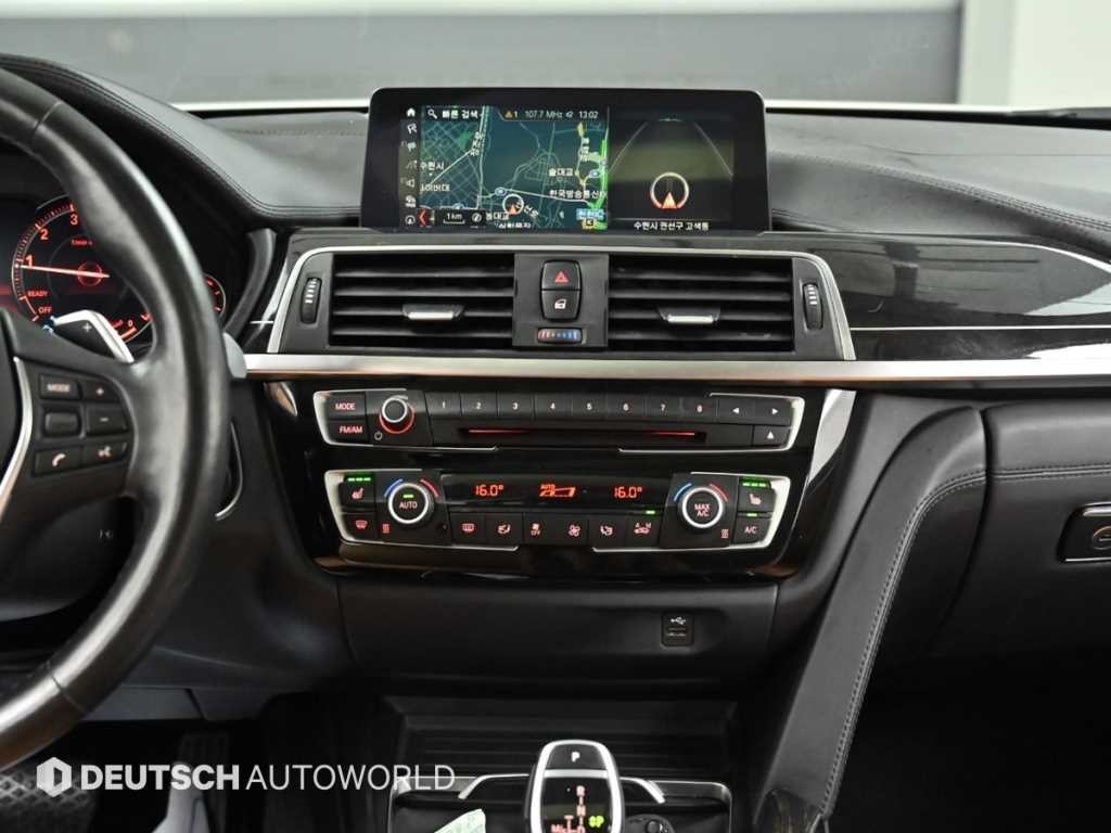 BMW 4시리즈 4시리즈 (F32) 420i 그란쿠페 럭셔리 이미지 14