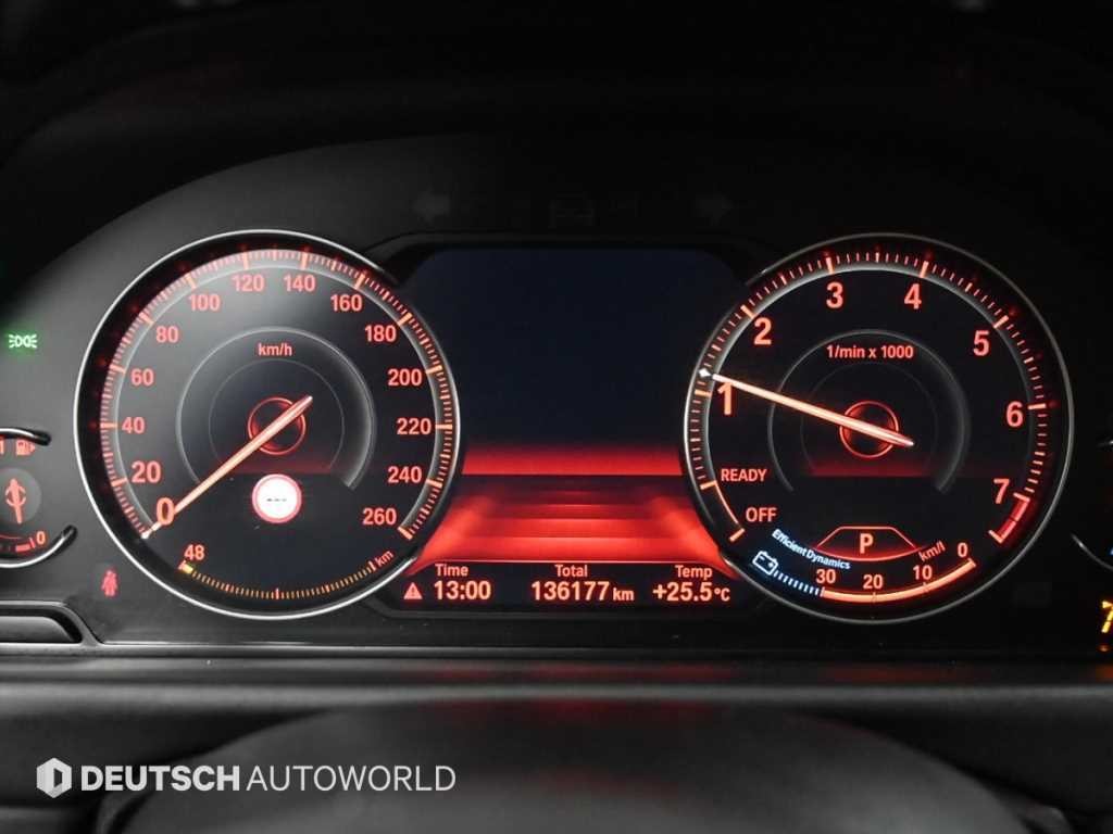 BMW 4시리즈 4시리즈 (F32) 420i 그란쿠페 럭셔리 이미지 8