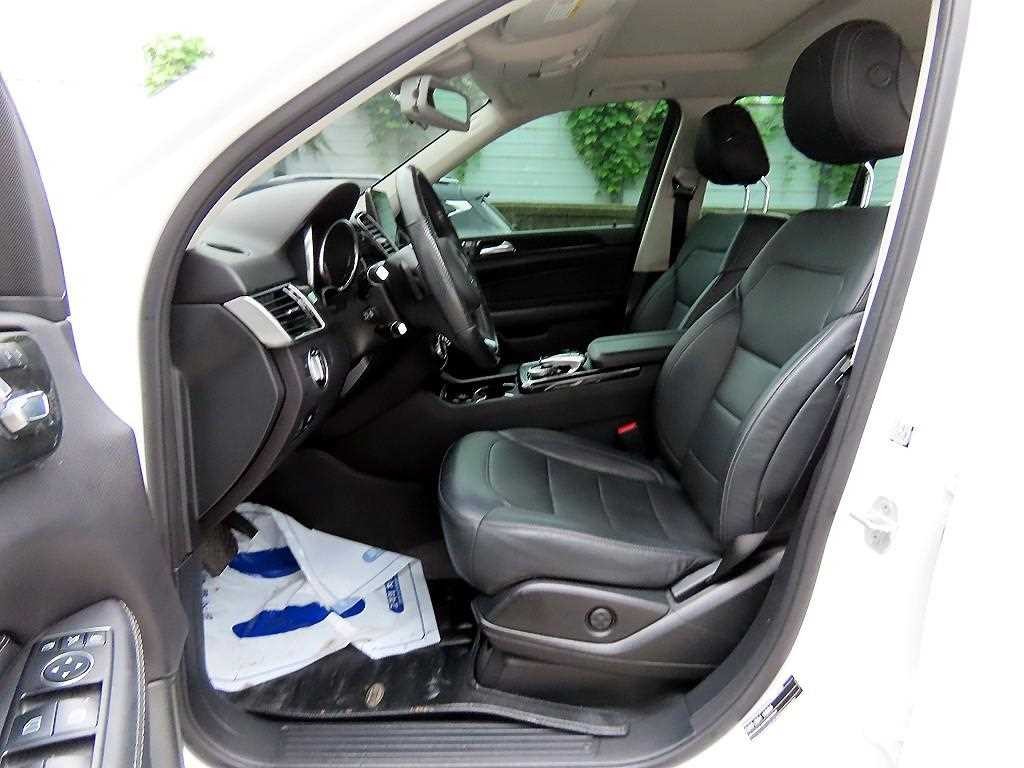 벤츠 GLE 클래스 GLE 클래스 W166 GLE 350 d 4MATIC 이미지 5
