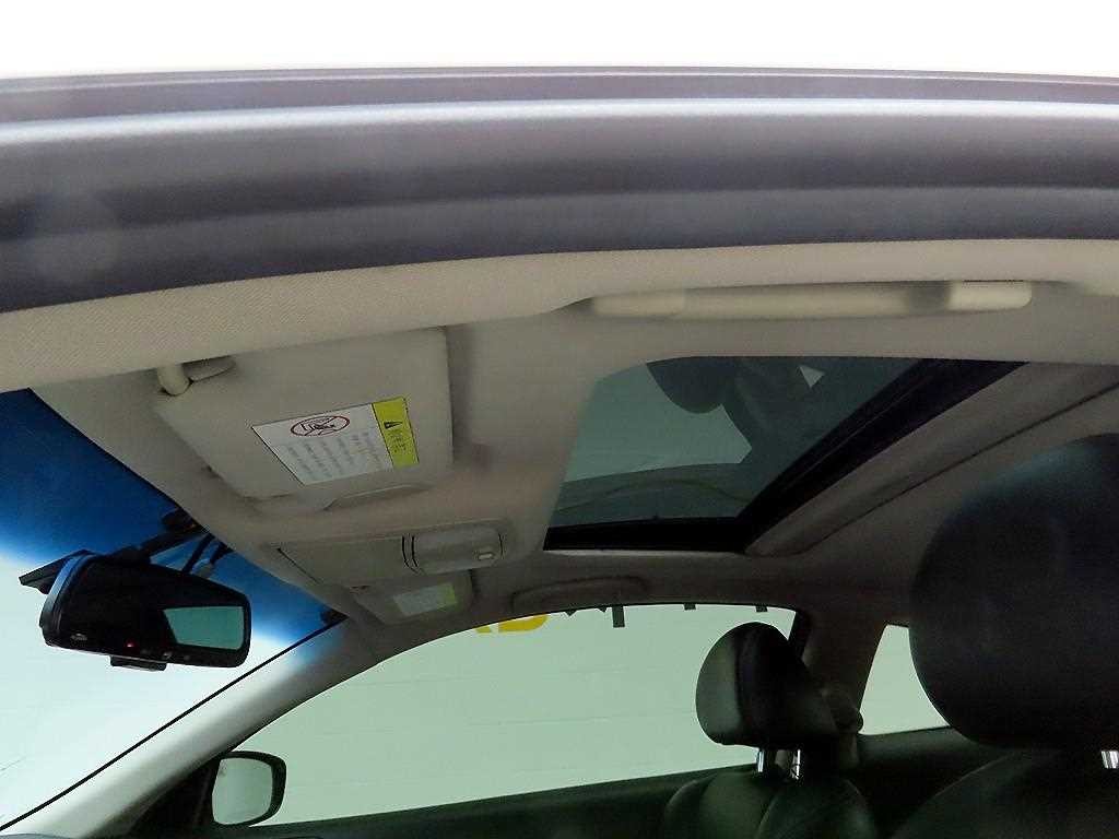 인피니티 G G37 쿠페 이미지 17