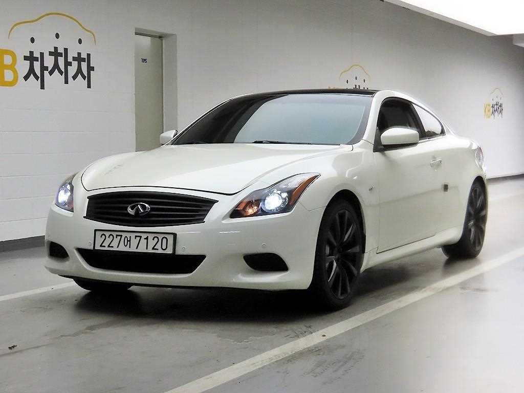인피니티 G G37 쿠페 이미지 2