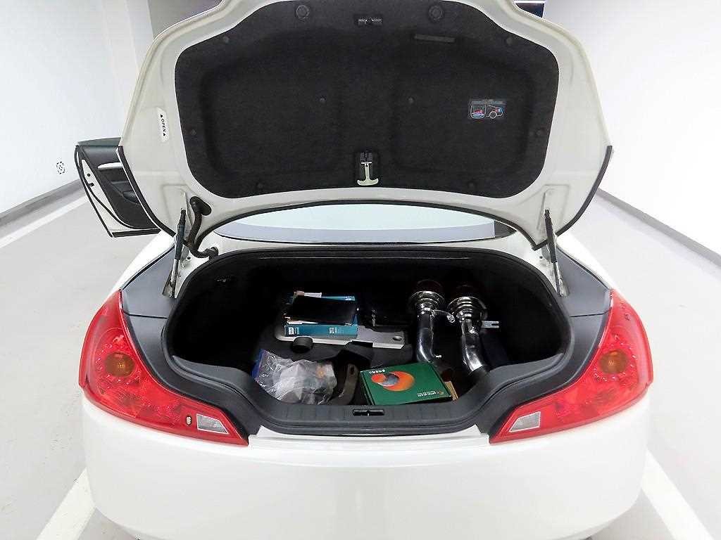 인피니티 G G37 쿠페 이미지 5