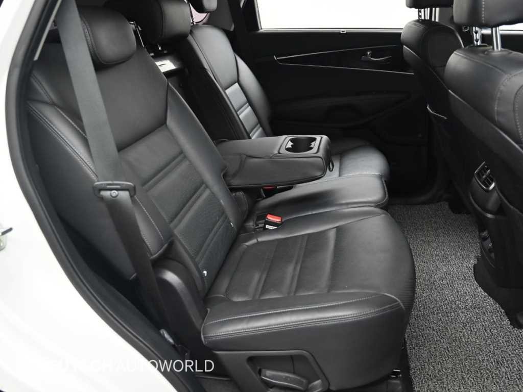기아 쏘렌토 더 뉴 쏘렌토 디젤 2.2 2WD 노블레스 스페셜 이미지 12
