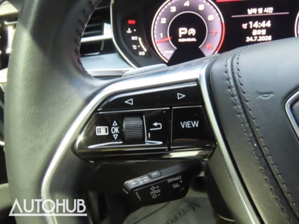 아우디 A8 A8 (D5) 55 TFSI 콰트로 LWB 이미지 11