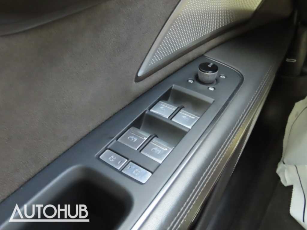 아우디 A8 A8 (D5) 55 TFSI 콰트로 LWB 이미지 12