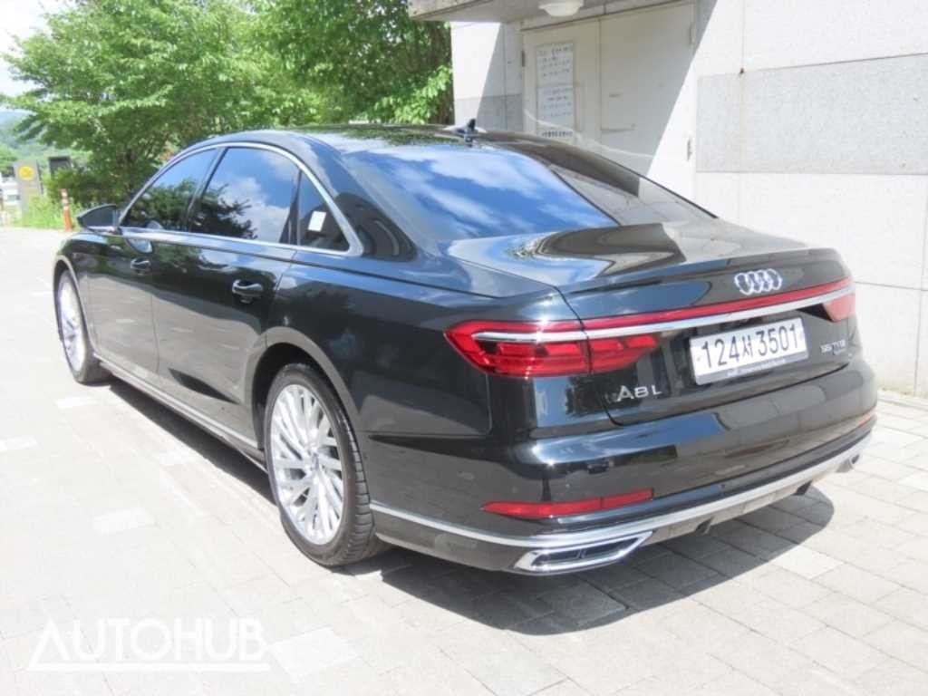 아우디 A8 A8 (D5) 55 TFSI 콰트로 LWB 이미지 4