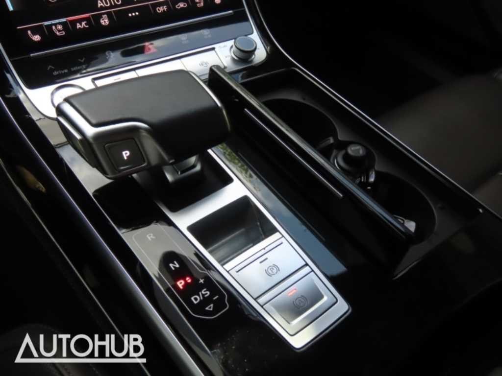 아우디 A8 A8 (D5) 55 TFSI 콰트로 LWB 이미지 6