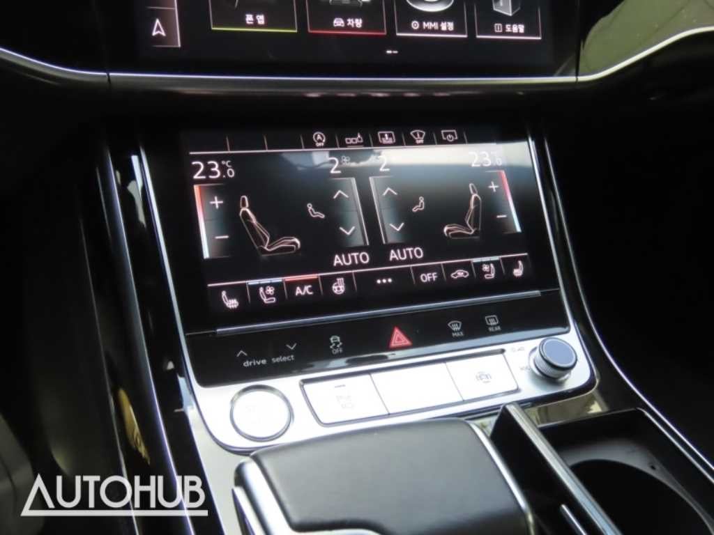 아우디 A8 A8 (D5) 55 TFSI 콰트로 LWB 이미지 7