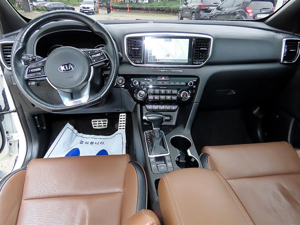 기아 스포티지 스포티지 더 볼드 2.0 디젤 2WD 인텔리전트 이미지 7