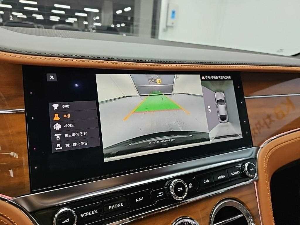 벤틀리 컨티넨탈 컨티넨탈 GT 3세대 4.0 V8 GT 이미지 15