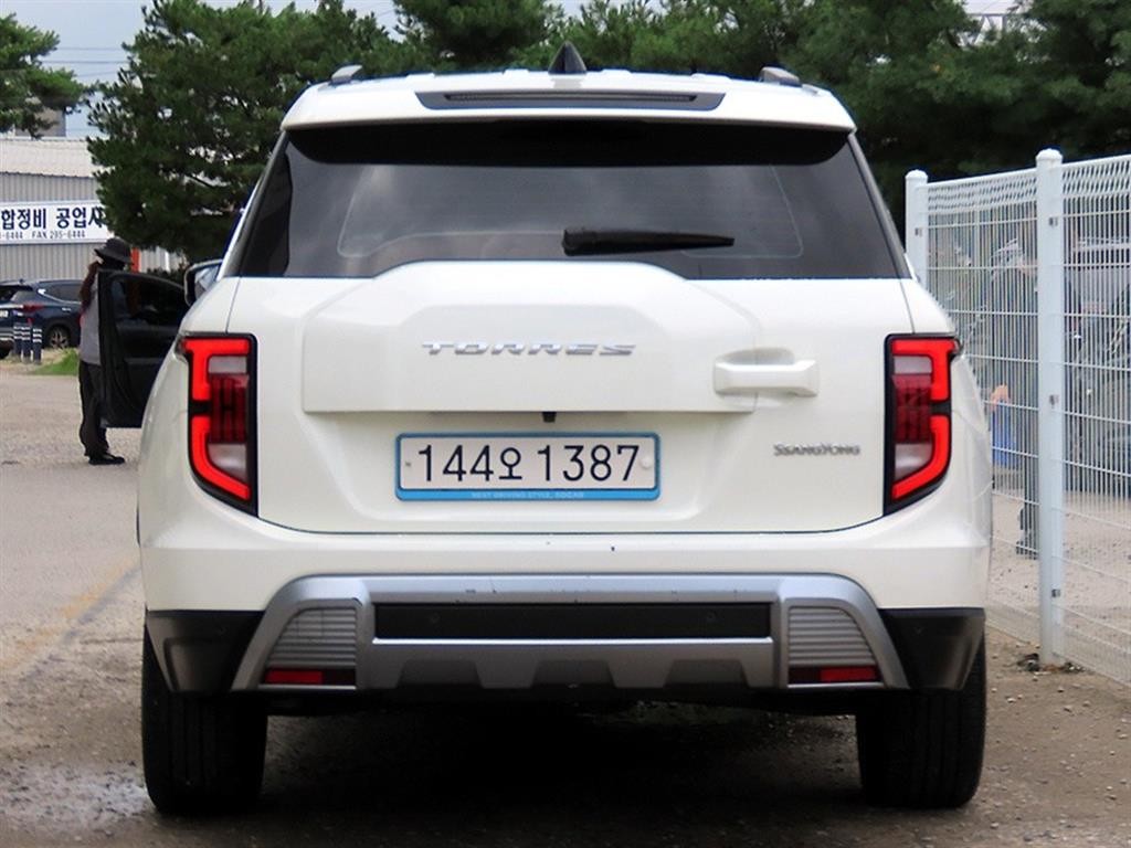 KG모빌리티(쌍용) 토레스 1.5 GDI-T 2WD T5 이미지 4