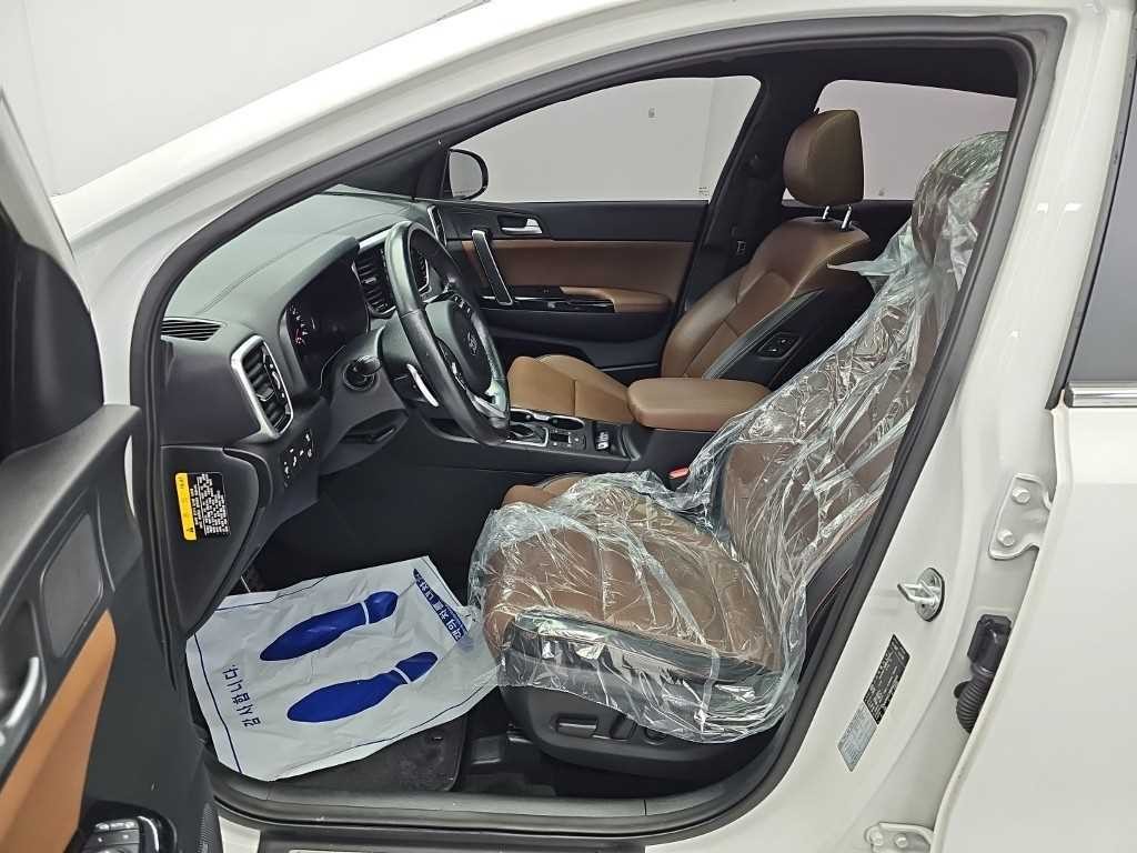 기아 스포티지 스포티지 더 볼드 2.0 디젤 2WD 인텔리전트 이미지 11