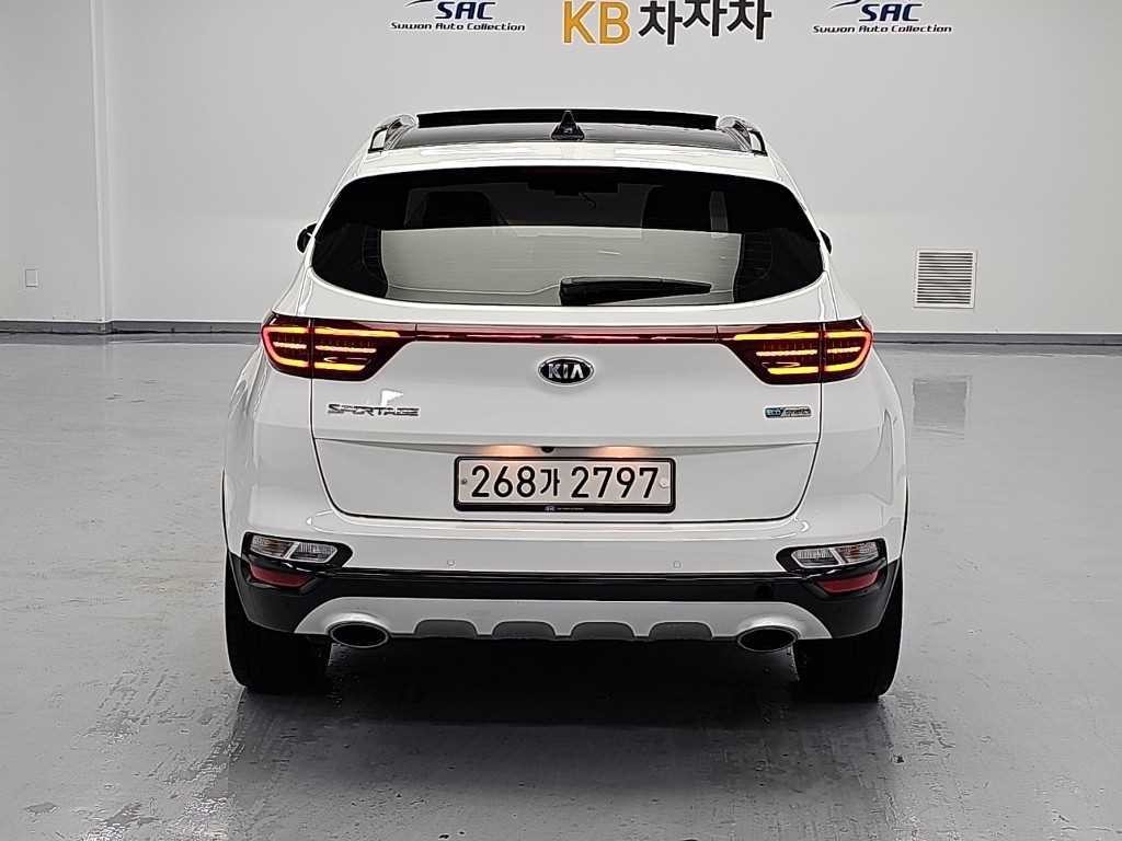 기아 스포티지 스포티지 더 볼드 2.0 디젤 2WD 인텔리전트 이미지 3