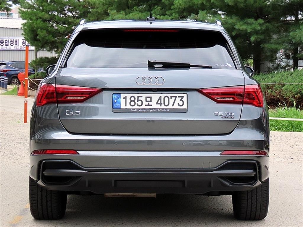 아우디 Q3 Q3 (F3) 35 TDI 스포트백 콰트로 프리미엄 이미지 4