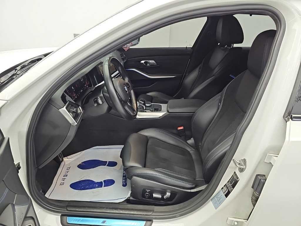 BMW 3시리즈 3시리즈 (G20) 320d 투어링 M 스포츠 이미지 11