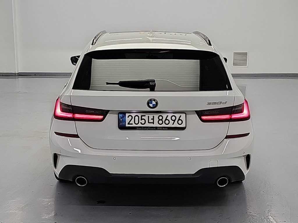 BMW 3시리즈 3시리즈 (G20) 320d 투어링 M 스포츠 이미지 3