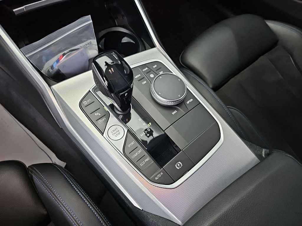 BMW 3시리즈 3시리즈 (G20) 320d 투어링 M 스포츠 이미지 8