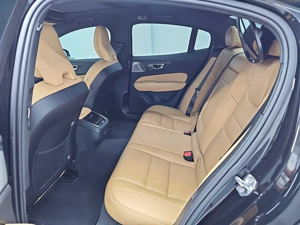 볼보 S60 S60(3세대) B5 인스크립션 이미지 12