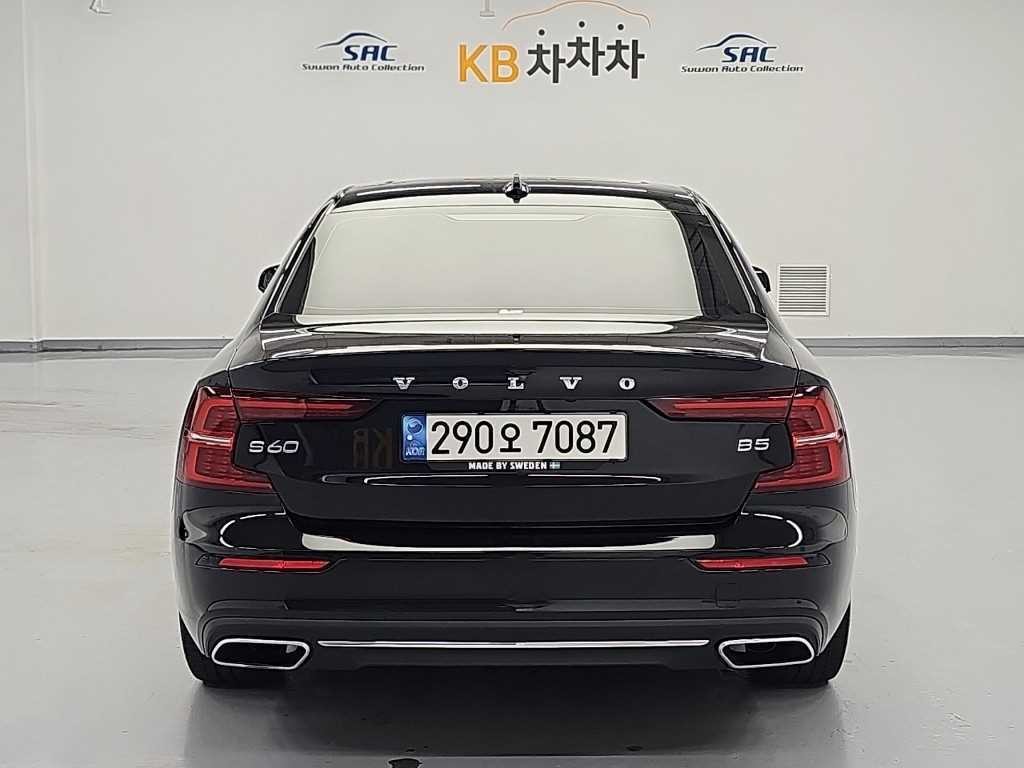 볼보 S60 S60(3세대) B5 인스크립션 이미지 3