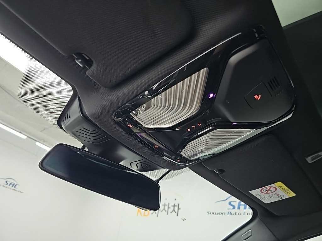 BMW 5시리즈 5시리즈 (G30) 520i M 스포츠 이미지 17