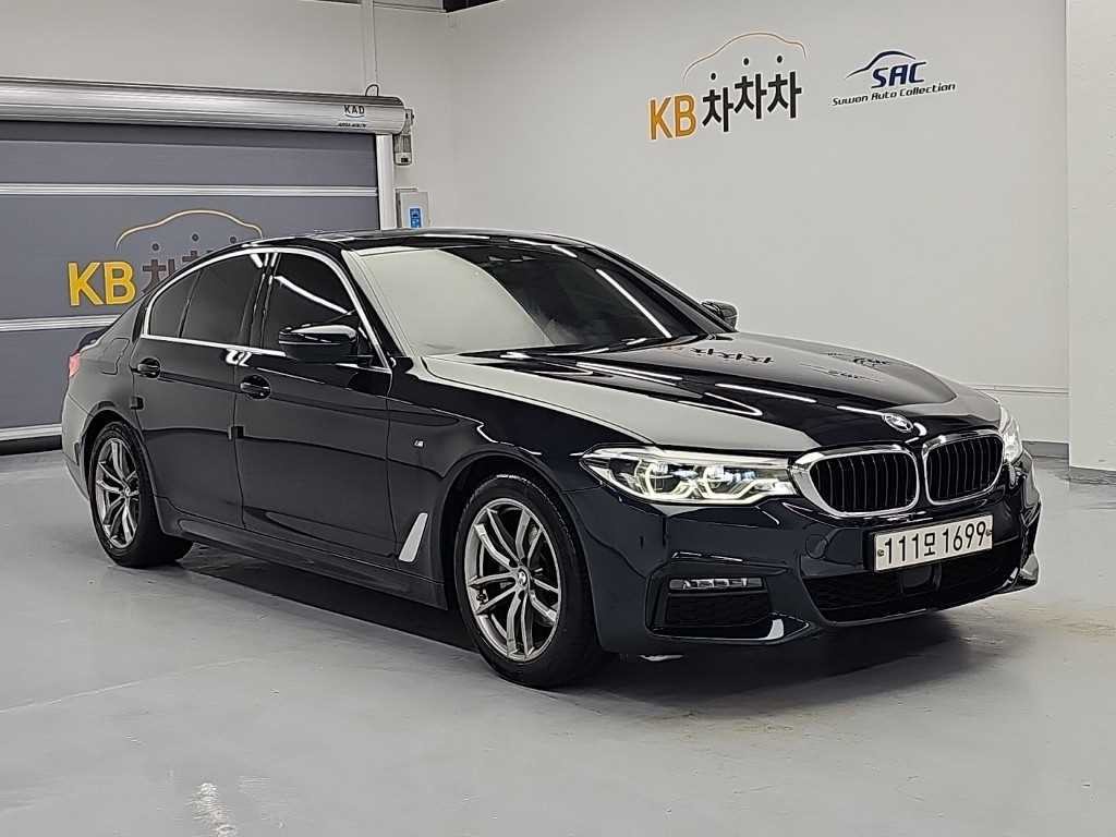 BMW 5시리즈 5시리즈 (G30) 520i M 스포츠 이미지 4