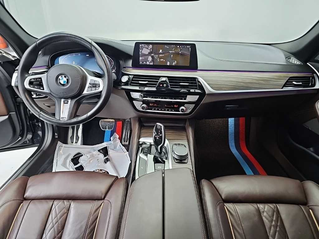 BMW 5시리즈 5시리즈 (G30) 520i M 스포츠 이미지 7