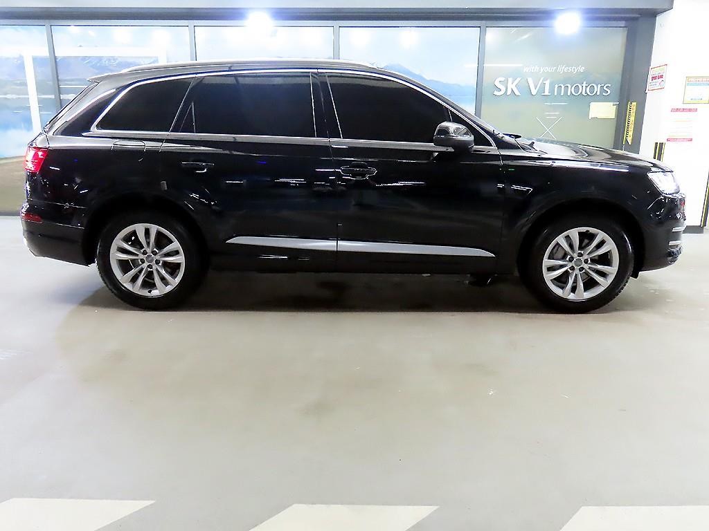 아우디 Q7 Q7 (4M) 45 TFSI 콰트로 이미지 3