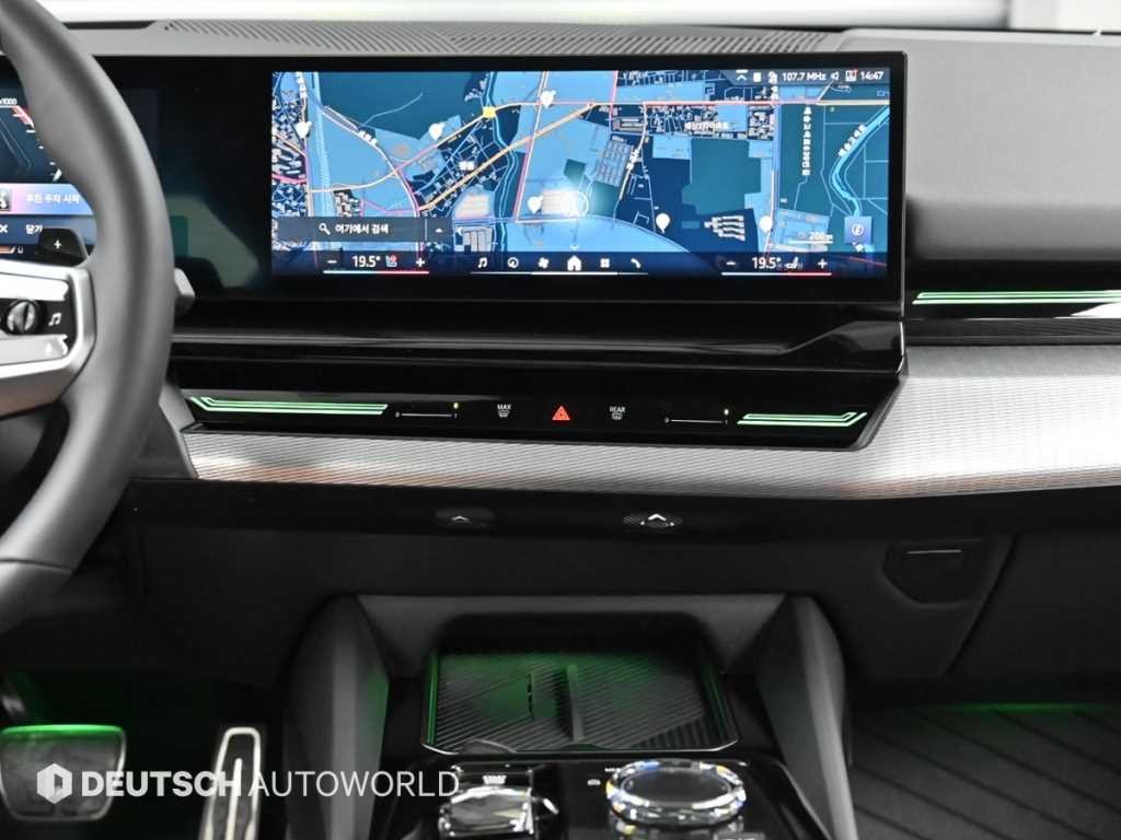BMW 5시리즈 5시리즈 (G60) 530i xDrive M 스포츠 이미지 14