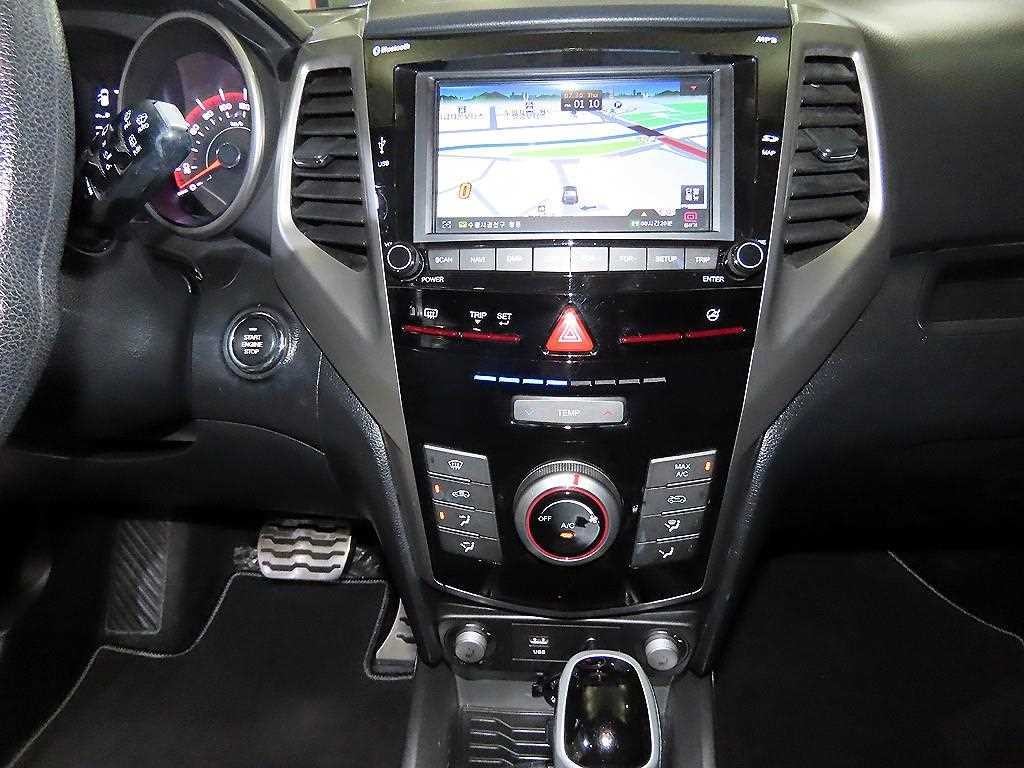 KG모빌리티(쌍용) 티볼리 가솔린 2WD 1.6 엣지 에디션 이미지 11