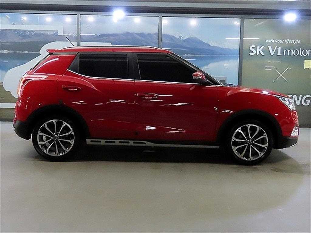 KG모빌리티(쌍용) 티볼리 가솔린 2WD 1.6 엣지 에디션 이미지 3