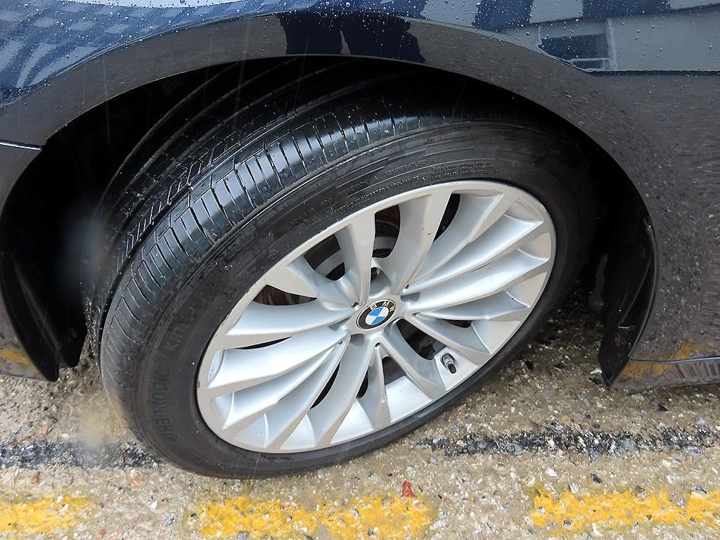 BMW 5시리즈 5시리즈 (G30) 520d M 스포츠 플러스 이미지 20