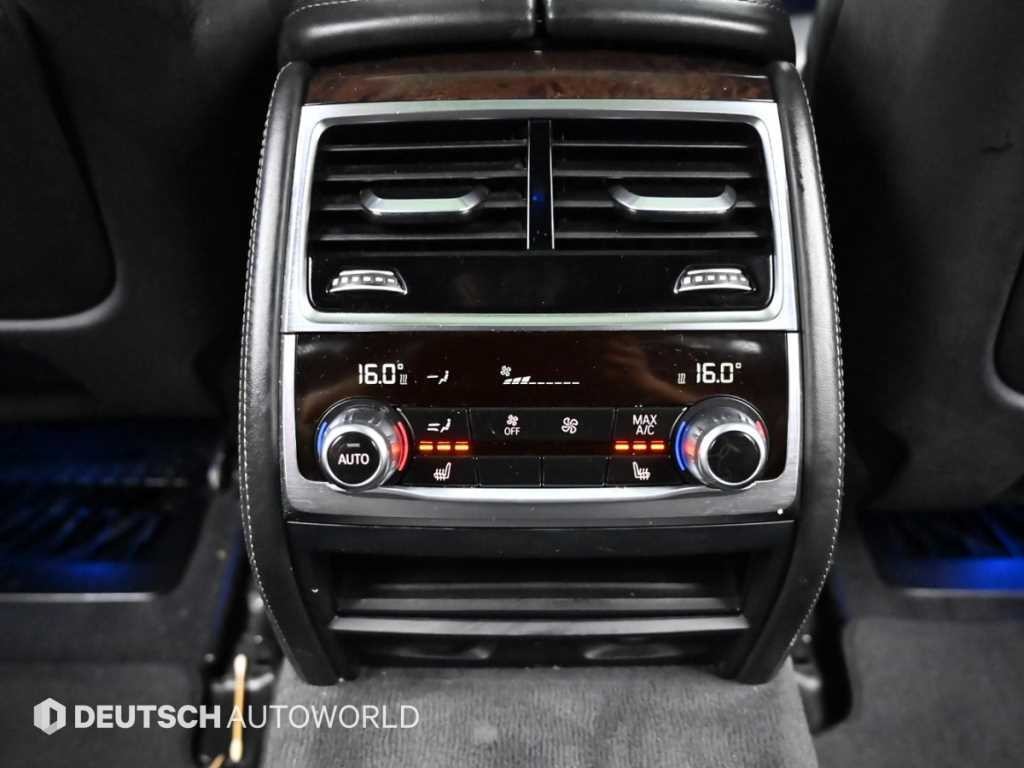 BMW 7시리즈 7시리즈 (G11) 730d xDrive 이미지 16
