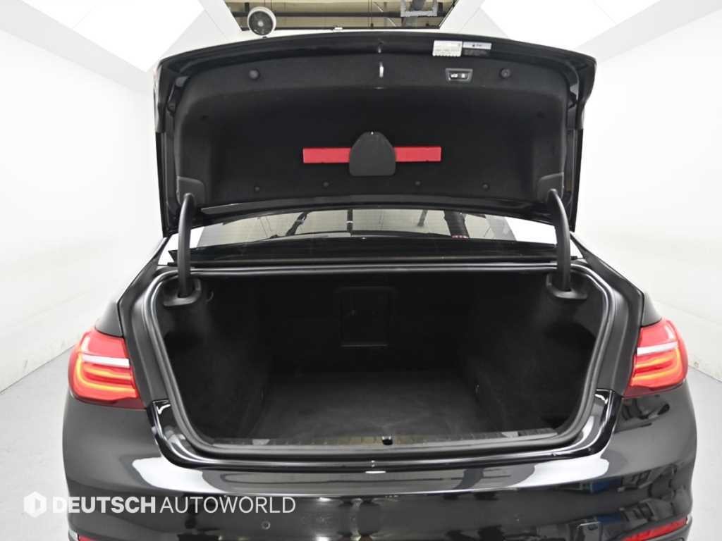 BMW 7시리즈 7시리즈 (G11) 730d xDrive 이미지 19