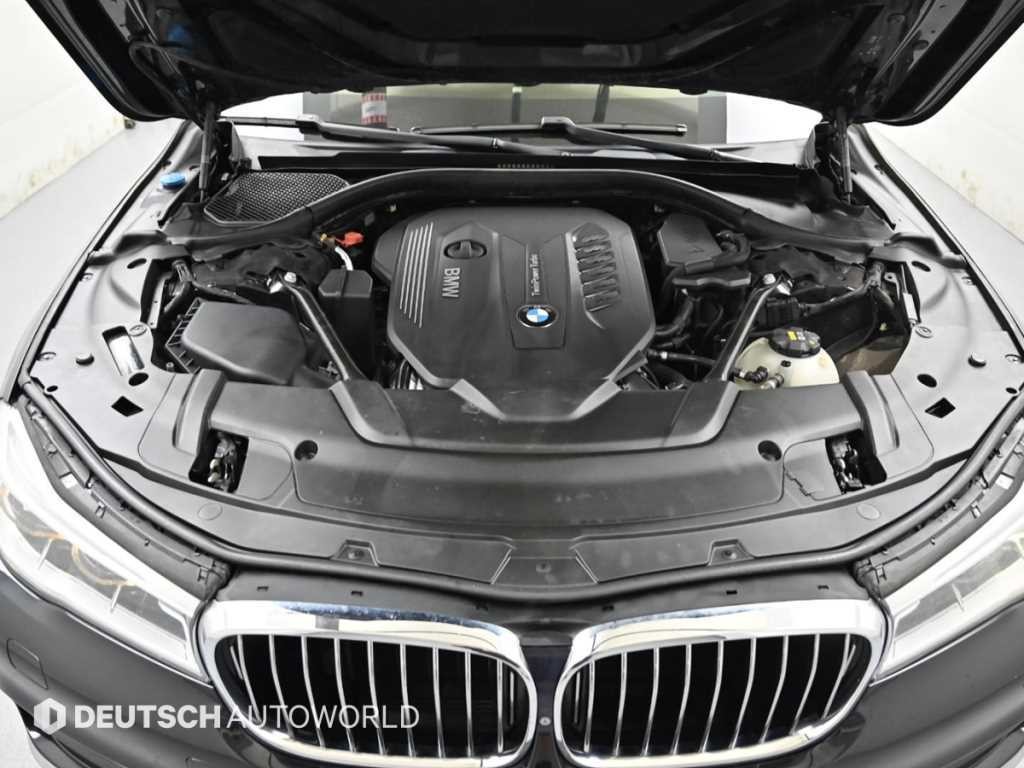 BMW 7시리즈 7시리즈 (G11) 730d xDrive 이미지 6