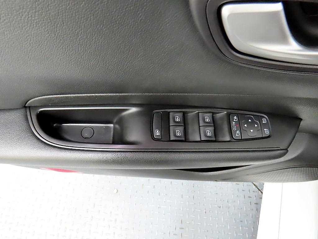 르노코리아(삼성) SM6 LPG 2.0 LPe SE(렌터카) 이미지 11