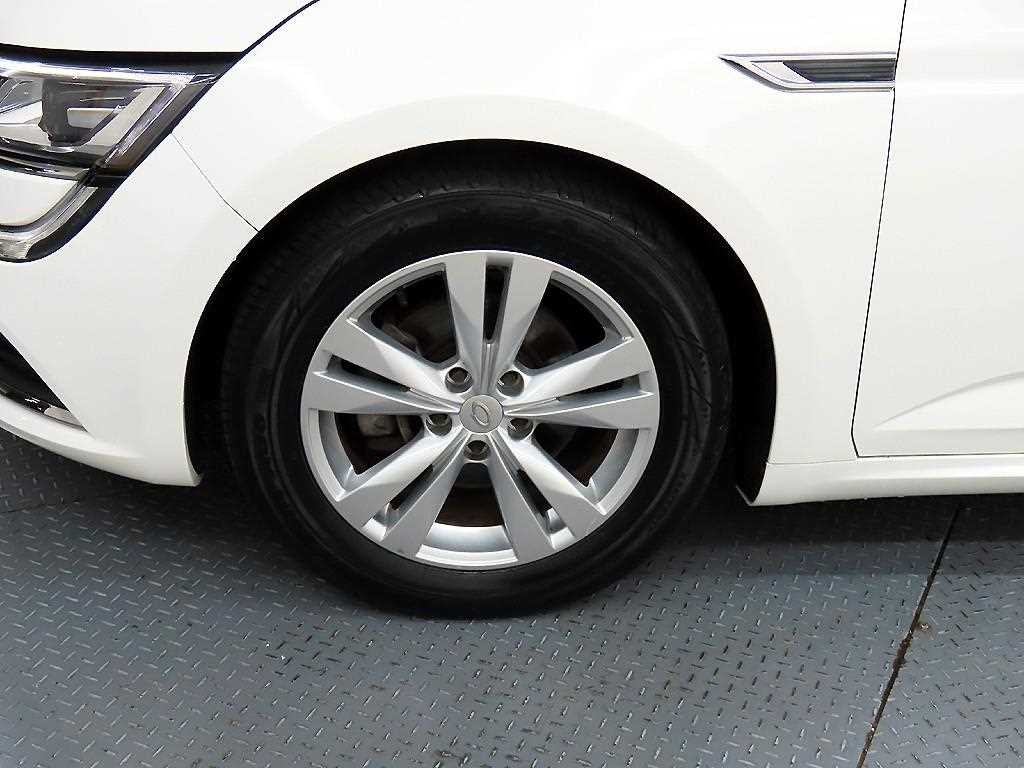 르노코리아(삼성) SM6 LPG 2.0 LPe SE(렌터카) 이미지 19