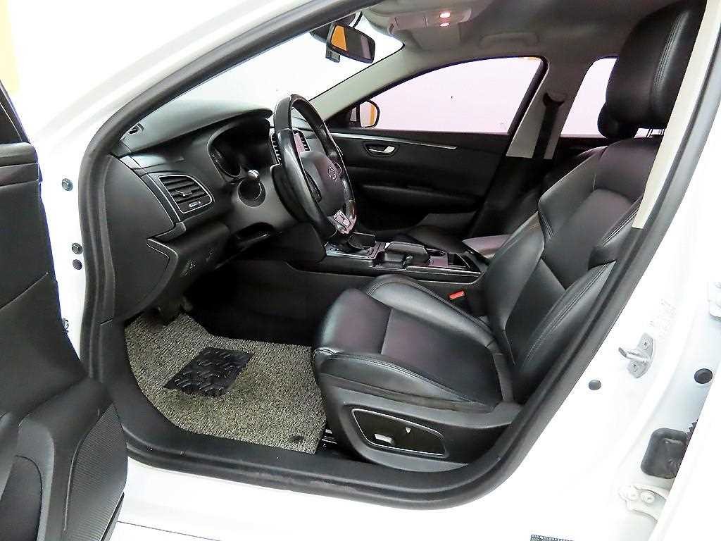 르노코리아(삼성) SM6 LPG 2.0 LPe SE(렌터카) 이미지 5