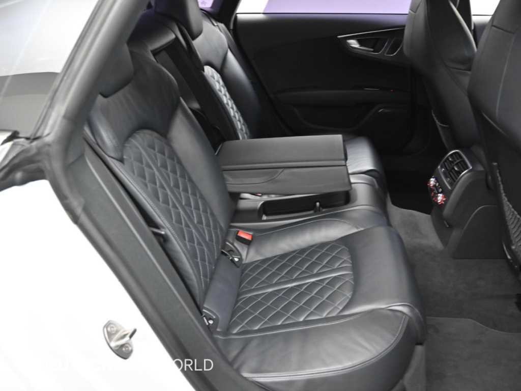 아우디 A7 50 TFSI 콰트로 스포츠 이미지 12