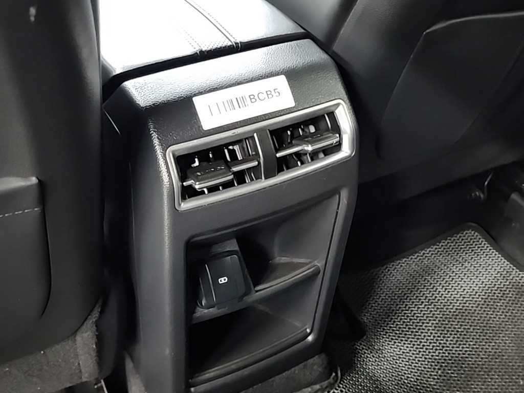 KG모빌리티(쌍용) 토레스 1.5 GDI-T 2WD T7 이미지 13