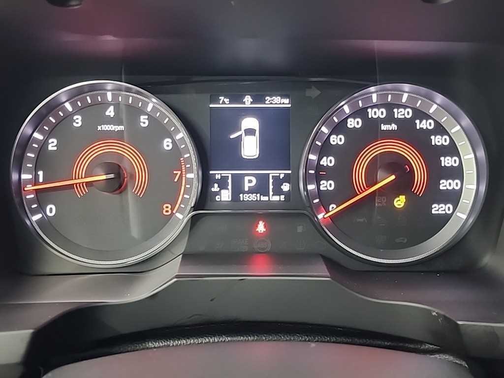 KG모빌리티(쌍용) 코란도 뷰티풀코란도 2WD 가솔린 1.5 C5 이미지 6